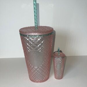 Starbucks 2023 Grande 16 Oz Pearl Pink Diamond Jeweled Cold Cup Keychain Set